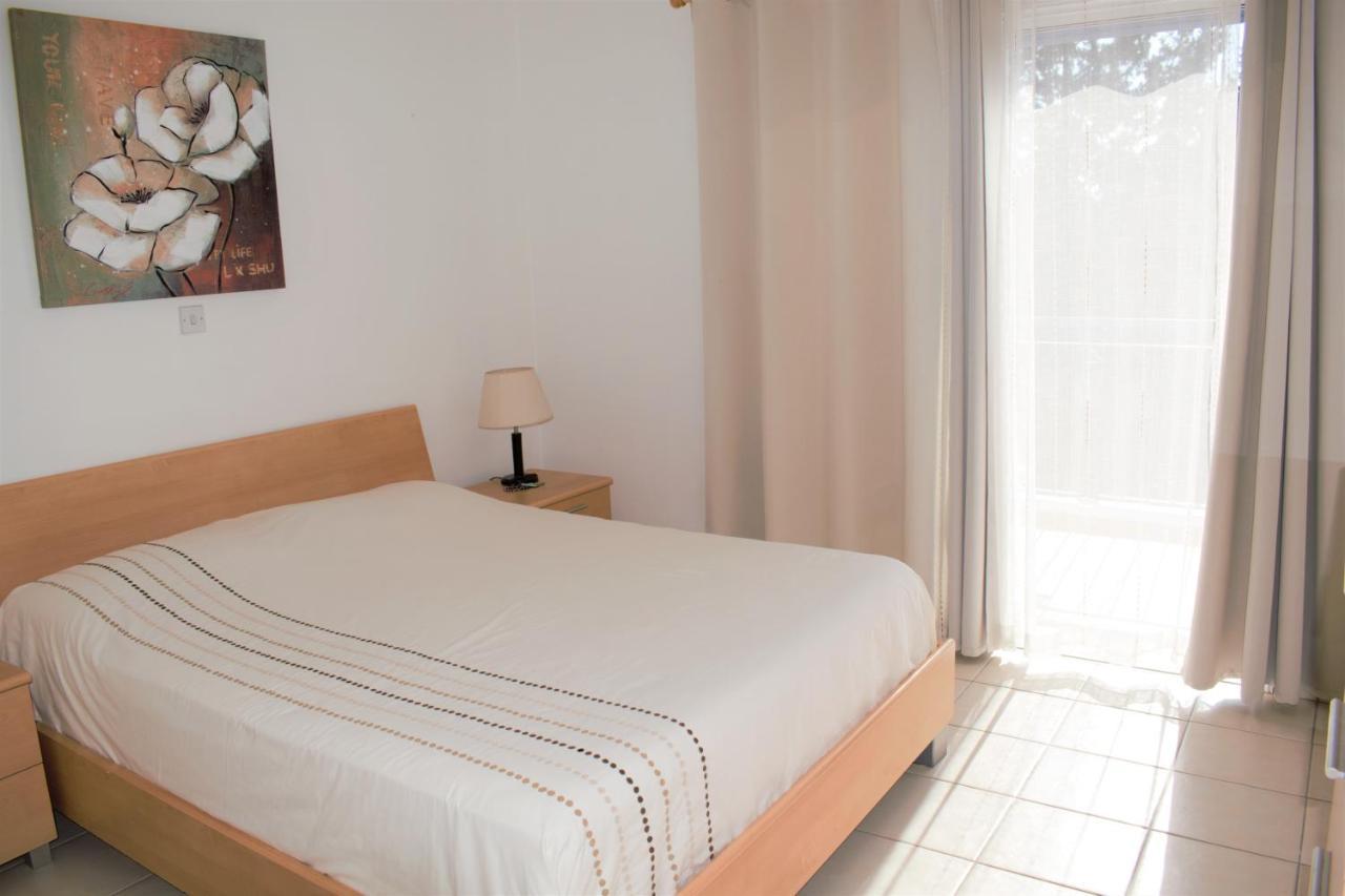 Townhouse In Paradise Gardens Paphos Extérieur photo